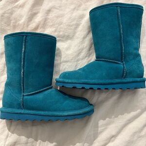 Teal Suede Boots Bearpaw size 8